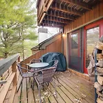 Lake Harmony Townhome With Community Beach Access