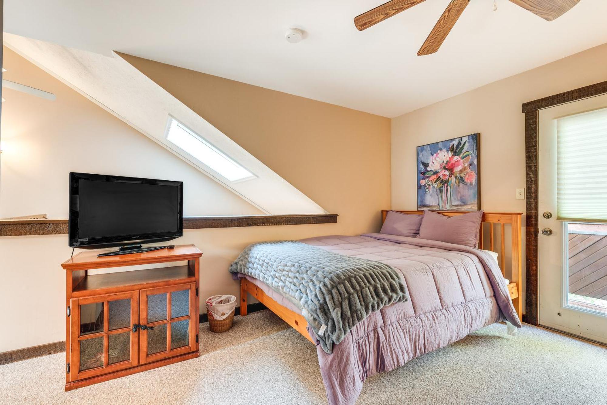 Harmony Townhome With Community Access *